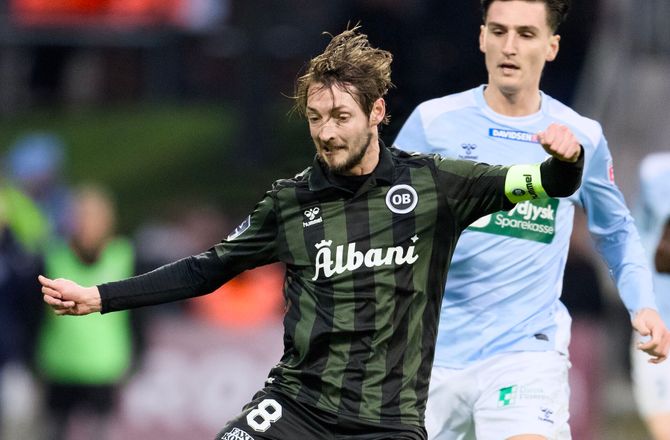 3F Superliga -Rasmus Falk har ikke set det før: Vildt med FCK