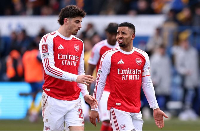FA Cup -Arsenal overvandt store problemer mod miniput