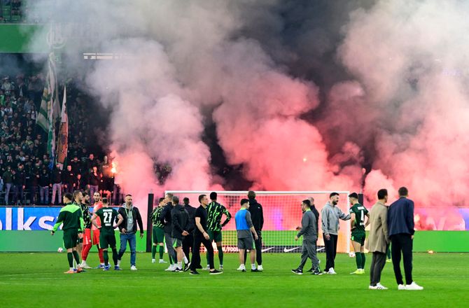 Bundesliga -Wolfsburg-keeper får karantæne efter stor tumult