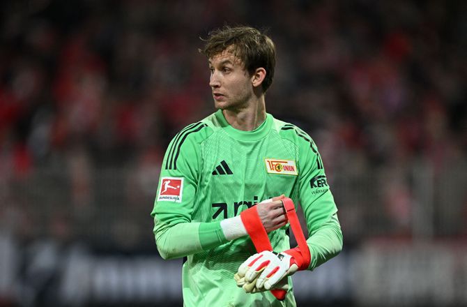 Bundesliga -Leverkusen skød Rønnow i sænk