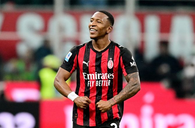 Serie A -Medie: Aston Villa er enig med Milan-back