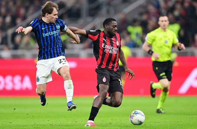 Serie A -AC Milan vinder derby og holder snor i ærkerivalerne