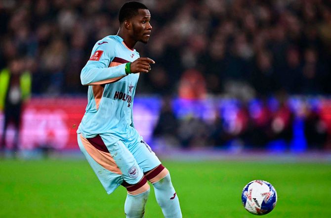 FA Cup -Brentford-træner støtter panenka-forsøg: Det er helt absurd