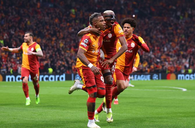 Champions League -Galatasaray tog første stik mod Liverpool