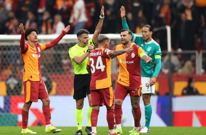 Champions League -SLUT: Galatasaray-Liverpool minut for minut