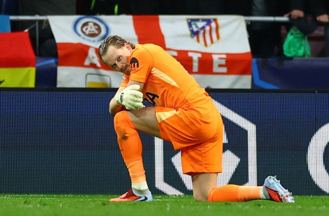 Champions League -Tudor flåede Kinsky ud: Han undskyldte