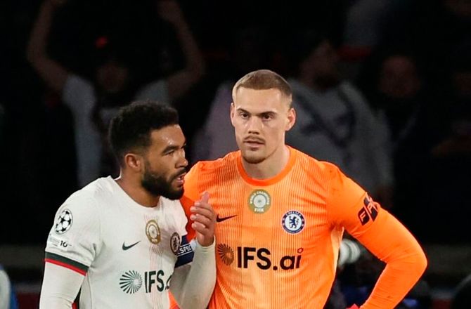 Champions League -Stor Jørgensen-fejl kostede dyrt i Paris