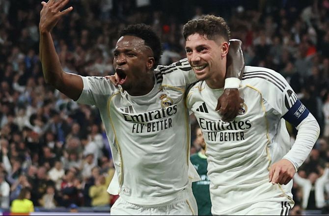 Champions League -Valverde tilbudt at tage straffe: Vini er en Real Madrid-legende