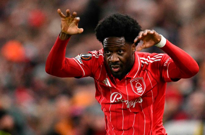 Europa League -Forest-back fremhæver Billing: Alle kender ham