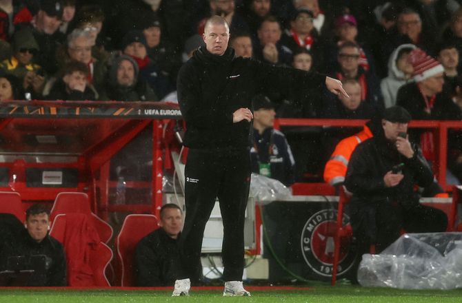 Europa League -Tullberg om favoritrolle: Det får du mig ikke til