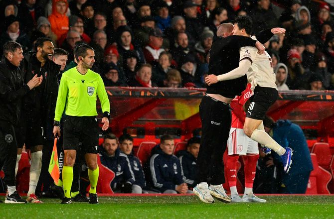 Europa League -5 i fokus: Gennemblødt Tullberg ændrede kampen fra bænken