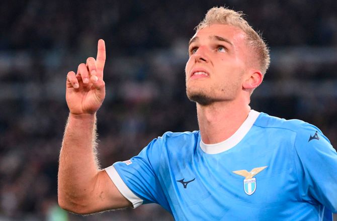 Serie A -Isaksen på spil igen: Nu har vi tre mål