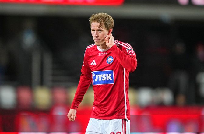 3F Superliga -Adamsen reddede SIF fra ny fiasko