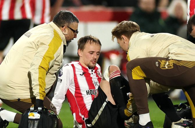 Premier League -Dansk bet: Damsgaard måtte udgå med skade