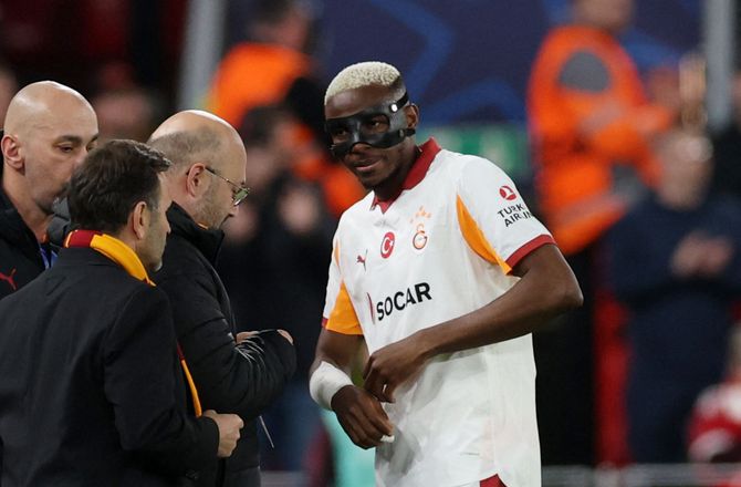 SüperLig -Medie: Fenerbache vil klage over Osimhen-udstyr