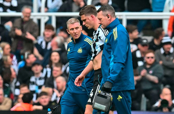 Premier League -Newcastle-stopper opereret for brud i ansigtet