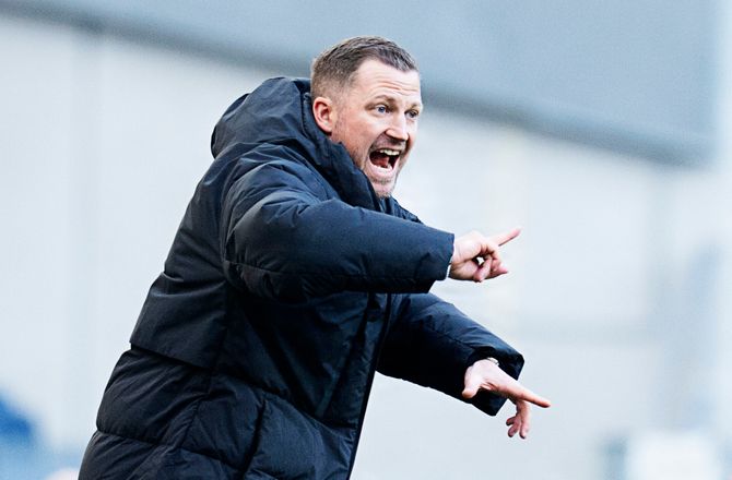 3F Superliga -Neestrup føler sig truet: Kan ikke leve på fortiden