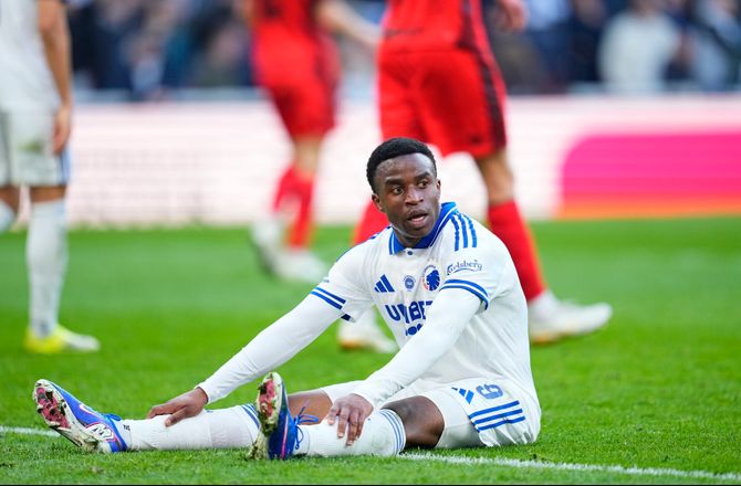 3F Superliga -Svensson bænker Moukoko: Cornelius får chancen