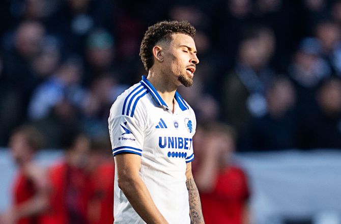 3F Superliga -Larsson har sagt undskyld til Neestrup: Sker ikke igen