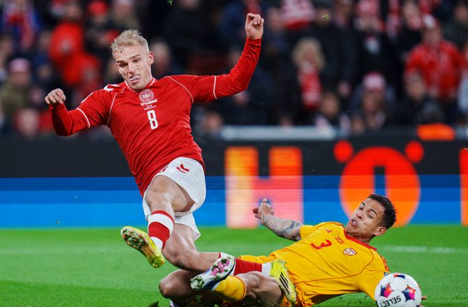 VM kval. UEFA -Isaksen lod sig ikke frustrere: Vi havde talt om det