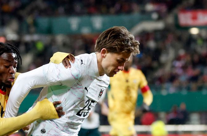 Premier League -Shopamok: Brighton henter Venezia-kaptajn