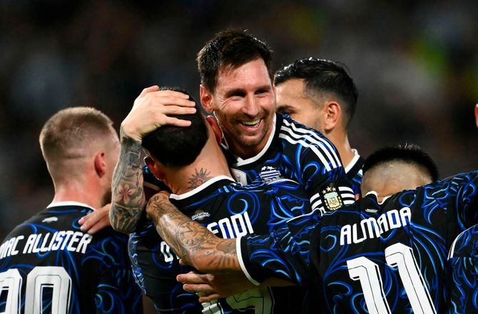 Venskabskampe -Messi viste klassen i VM-optakt