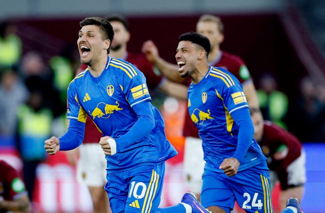 Championship -West Ham meldes tæt på Leeds-angriber