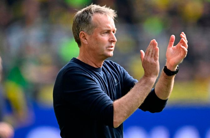 Bayer Leverkusen -Kasper Hjulmand jagter Champions League-kvalifikation