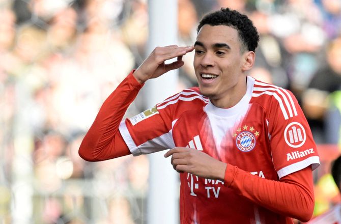Champions League -Musiala og Davies starter mod PSG
