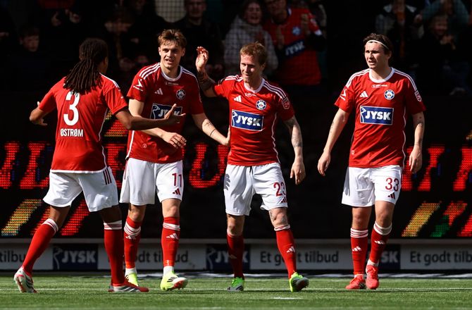 3F Superliga -Fra skrot til slot: Adamsen løfter Silkeborg tæt på stregen