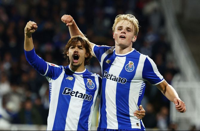 Primeira Liga -Froholdt og Porto sled sig til vigtig sejr