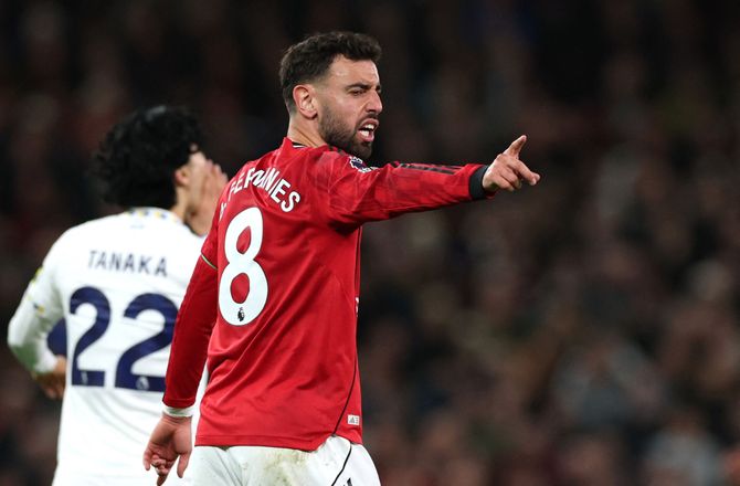 Premier League -Fernandes klapper i om dommeren: Så kommer jeg i problemer