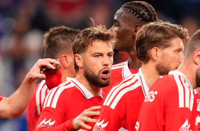 Major League Soccer -Efter legestue: Zinckernagel hædres i MLS