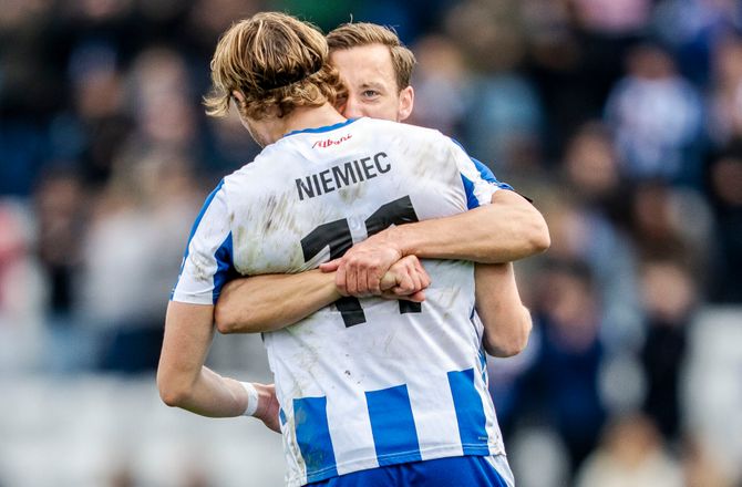 3F Superliga -Niemiec imponerer Zorniger: Ramte alle pølseboder