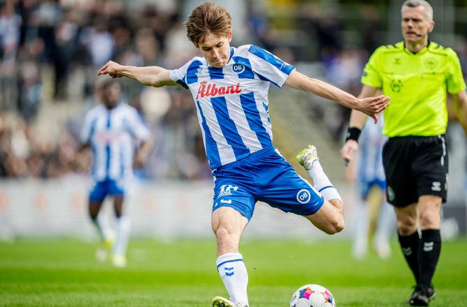 3F Superliga -Zorniger ser et stort lys i Ejdum: Både starter og slutter