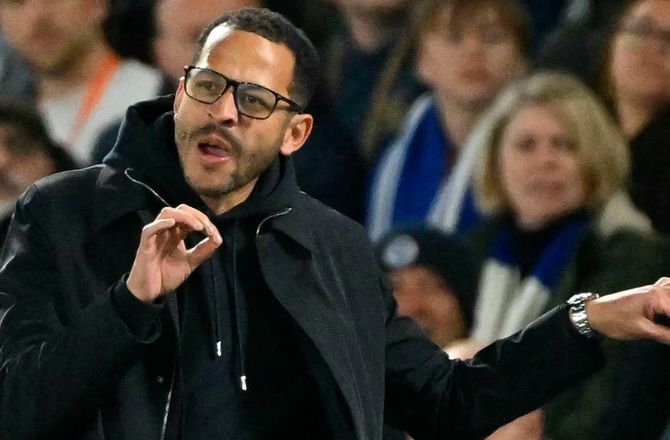 Premier League -Rosenior med klar tale: De skal ikke spille for mig