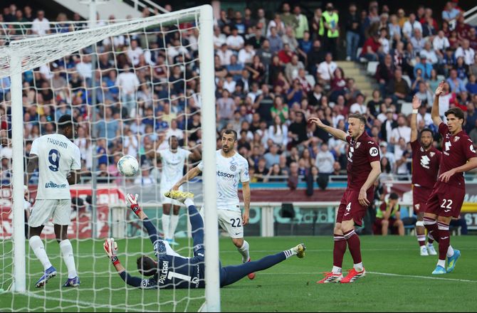 Serie A -Trods Bisseck-mål: Inter smed sejr på ni minutter