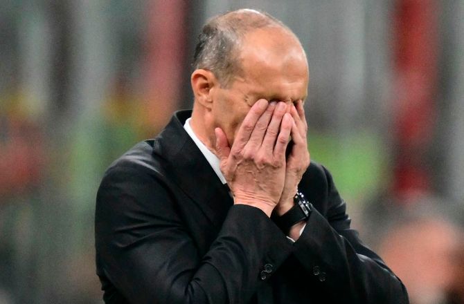 Serie A -Tung AC Milan-eftermiddag