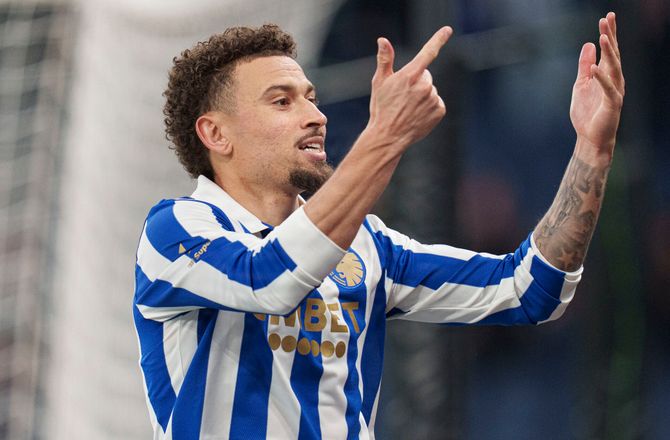 3F Superliga -FCK udtager Jordan Larsson igen