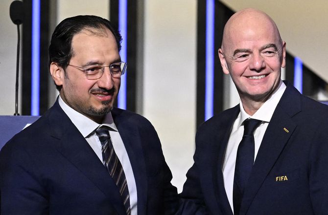 FIFA VM -VM-skuffelse koster i Saudi-Arabien: Formand trækker sig