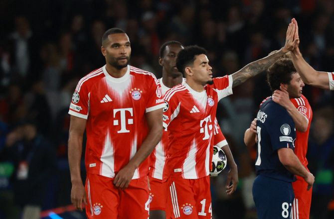 Champions League -Bayern-stopper undrer sig: Tvivlsomme kendelser
