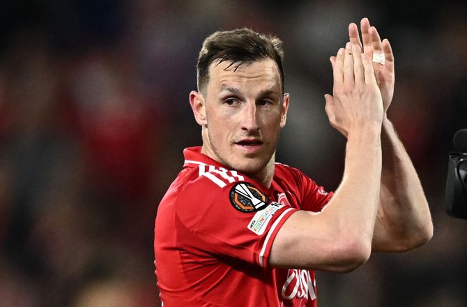 Europa League -Wood maner til ro: Vi mangler en kamp