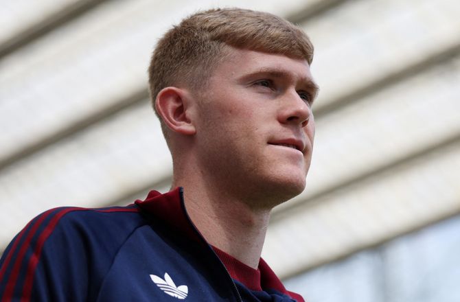 Premier League -Rygtetid: PL-backs på Uniteds radar