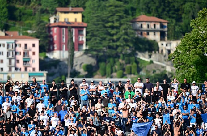 Serie A -Como sælger tysk midt