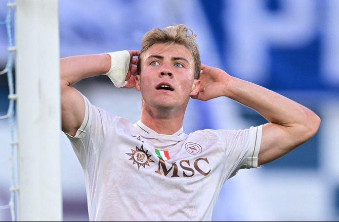 Serie A -Højlund bekræfter: Var i dialog med Milan