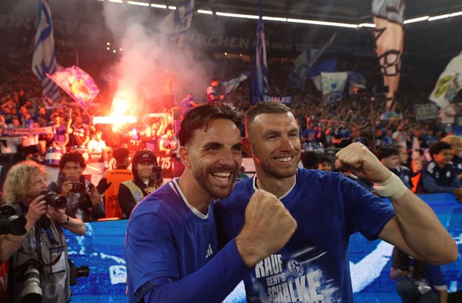 Tyskland 2. Bundesliga -Planen er klar: Dzeko skal drikkes fuld og forlænge