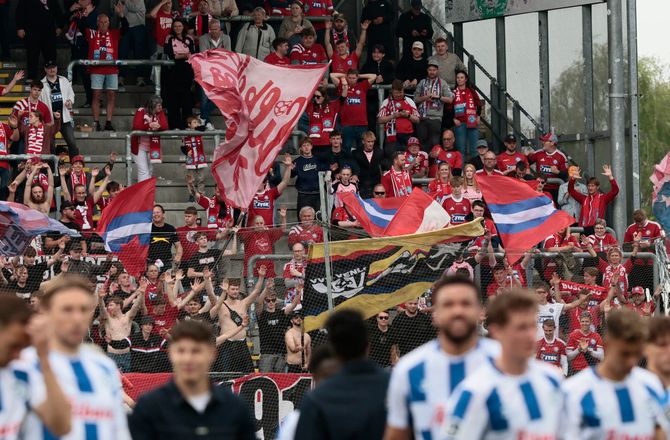 3F Superliga -Ballade i Odense: Silkeborg-fans tilbageholdt af politiet