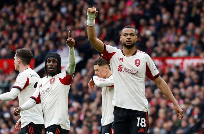 Premier League -Medie: Tottenham lurer på Gakpo