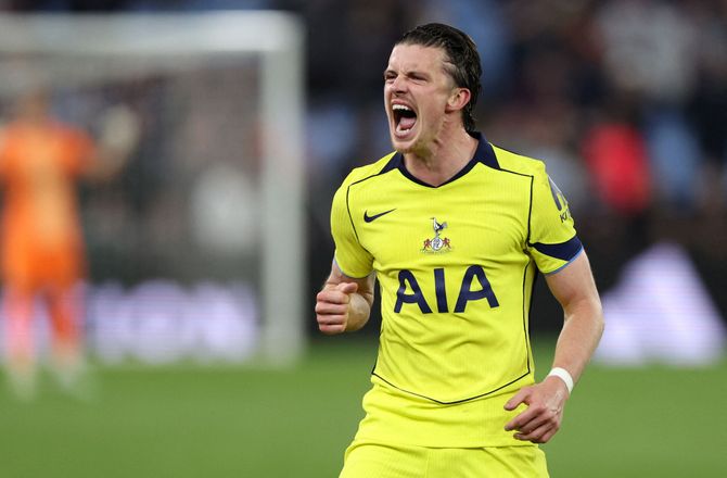 Premier League -Spurs har kurs mod overlevelse: Perfekt aften