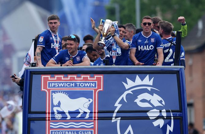 Premier League -Ipswich køber Kayne van Oevelen